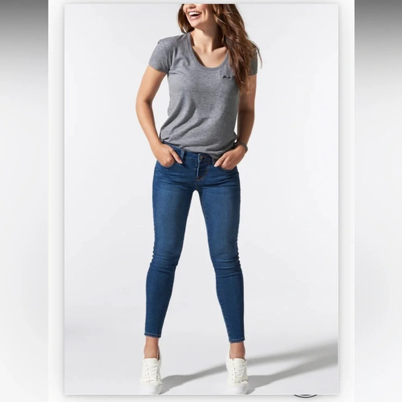 BLANQI Postpartum  Support Jeans - Picture 2 of 8